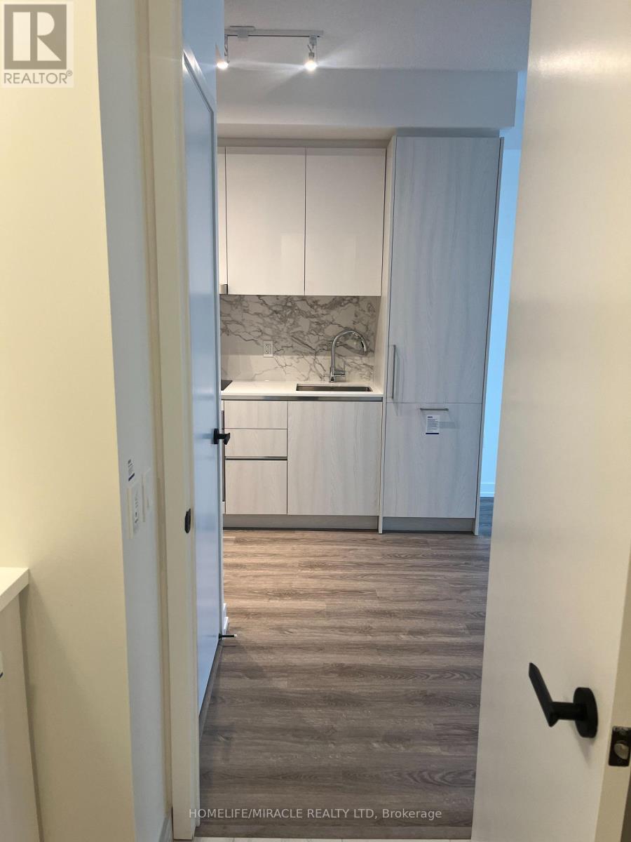 4102 - 195 Commerce Street, Vaughan, Ontario  L4K 0P9 - Photo 10 - N12205475
