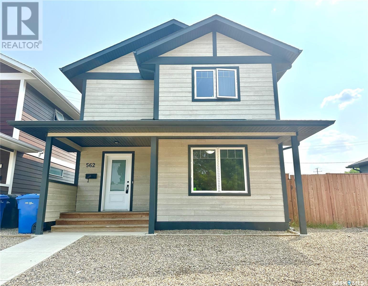562 105th STREET, North Battleford, Saskatchewan
