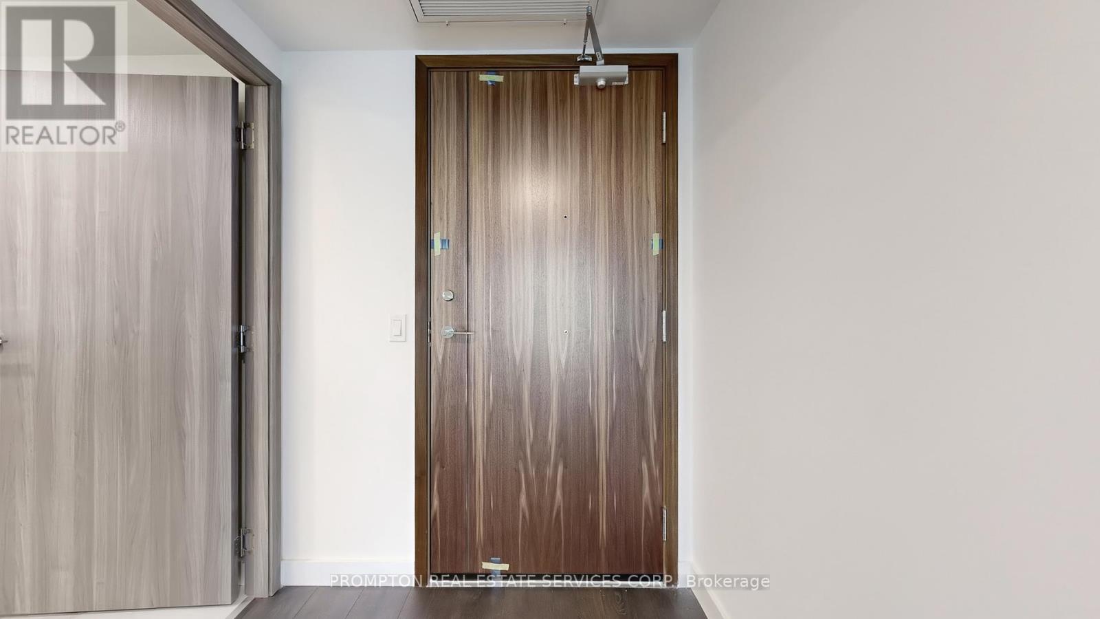 508 - 1 Concord Cityplace Way, Toronto, Ontario  M5V 0X3 - Photo 24 - C12156074