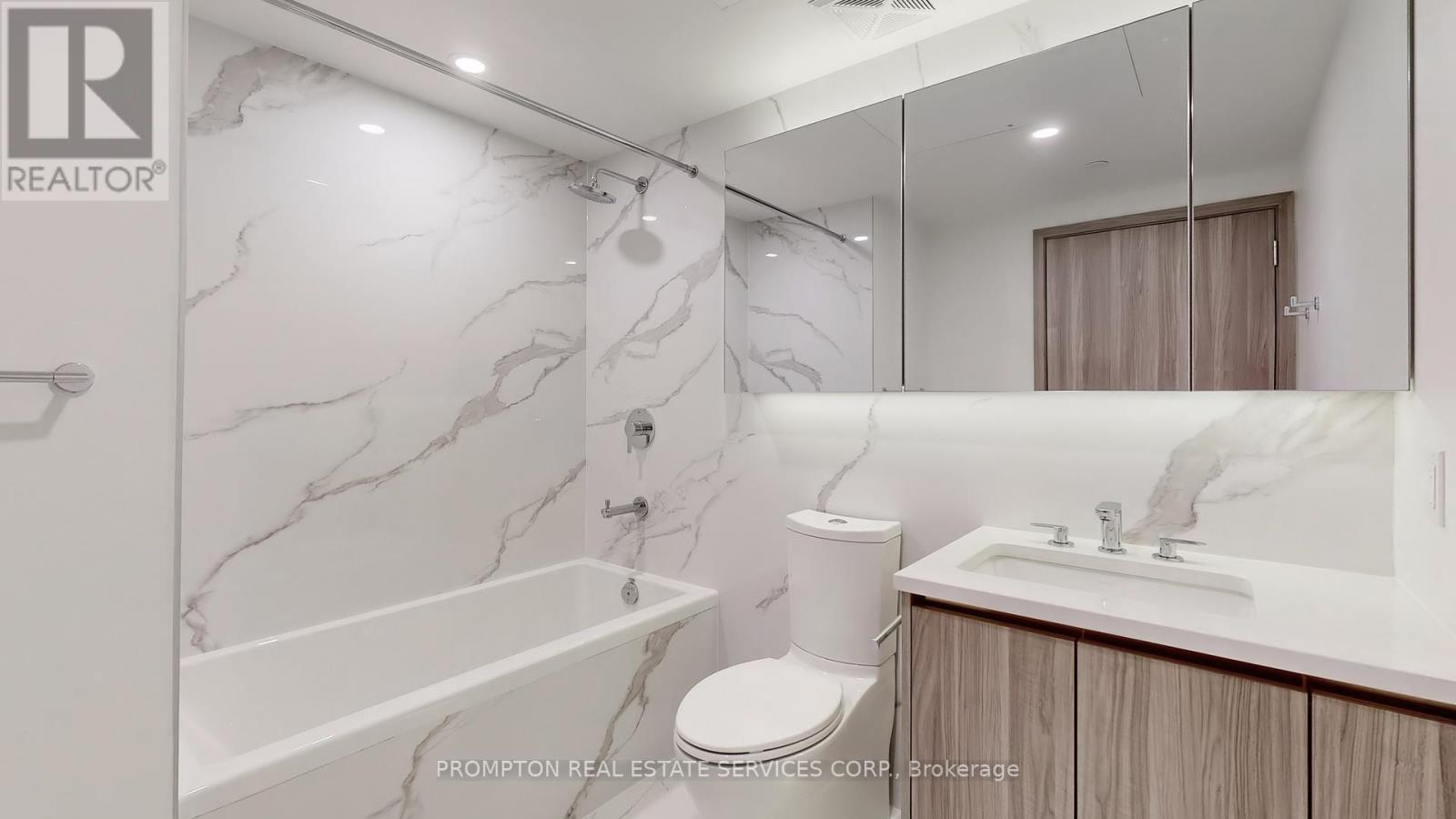 808 - 1 Concord Cityplace Way, Toronto, Ontario  M5V 0X3 - Photo 21 - C12162034