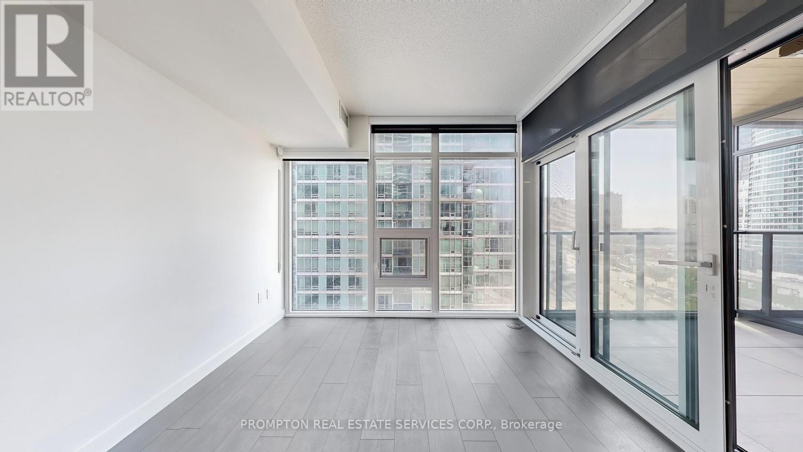 808 - 1 Concord Cityplace Way, Toronto, Ontario  M5V 0X3 - Photo 28 - C12162034