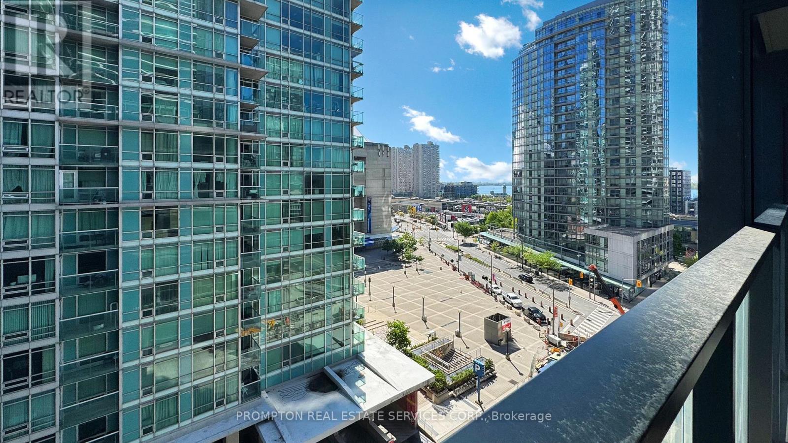 808 - 1 Concord Cityplace Way, Toronto, Ontario  M5V 0X3 - Photo 33 - C12162034