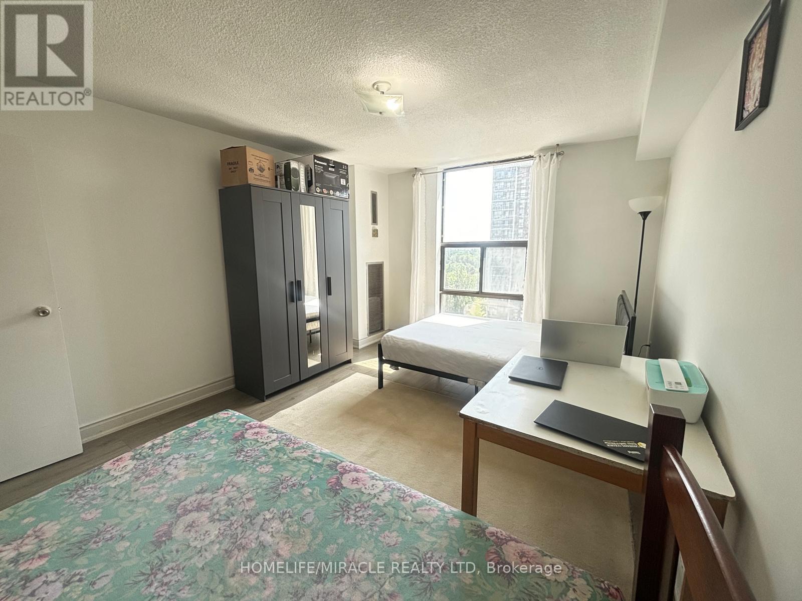 1106 - 4 King Cross Road, Brampton, Ontario  L6T 3X8 - Photo 16 - W12201817