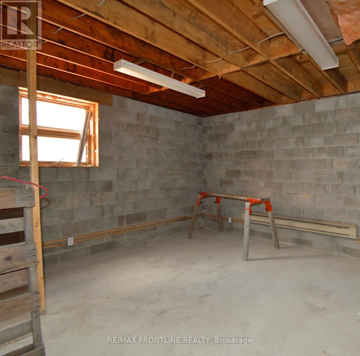 436 Miners Point, Tay Valley, Ontario  K7H 3C5 - Photo 25 - X12060099