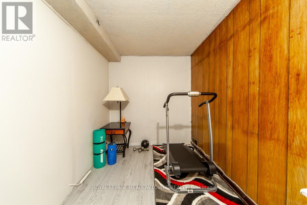 47 Jodphur Avenue, Toronto, Ontario  M9M 2J3 - Photo 39 - W12172681