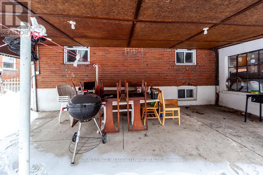 47 Jodphur Avenue, Toronto, Ontario  M9M 2J3 - Photo 46 - W12172681