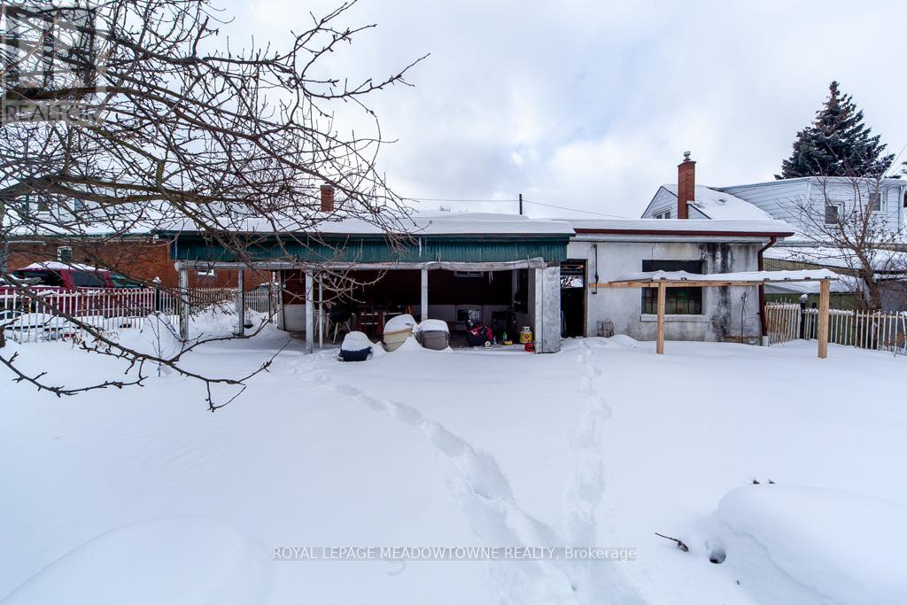 47 Jodphur Avenue, Toronto, Ontario  M9M 2J3 - Photo 45 - W12172681