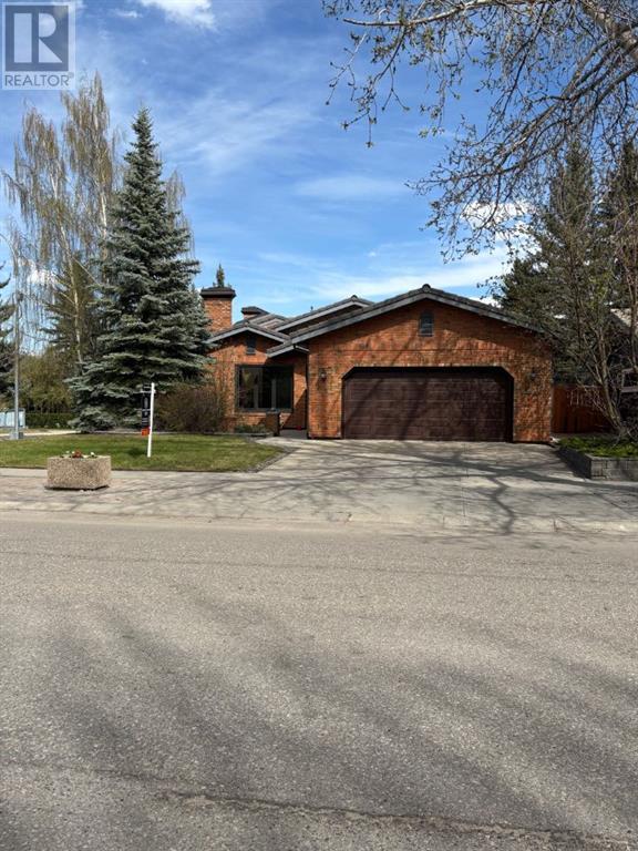 Property at 9124 Oakmount Drive SW image 2