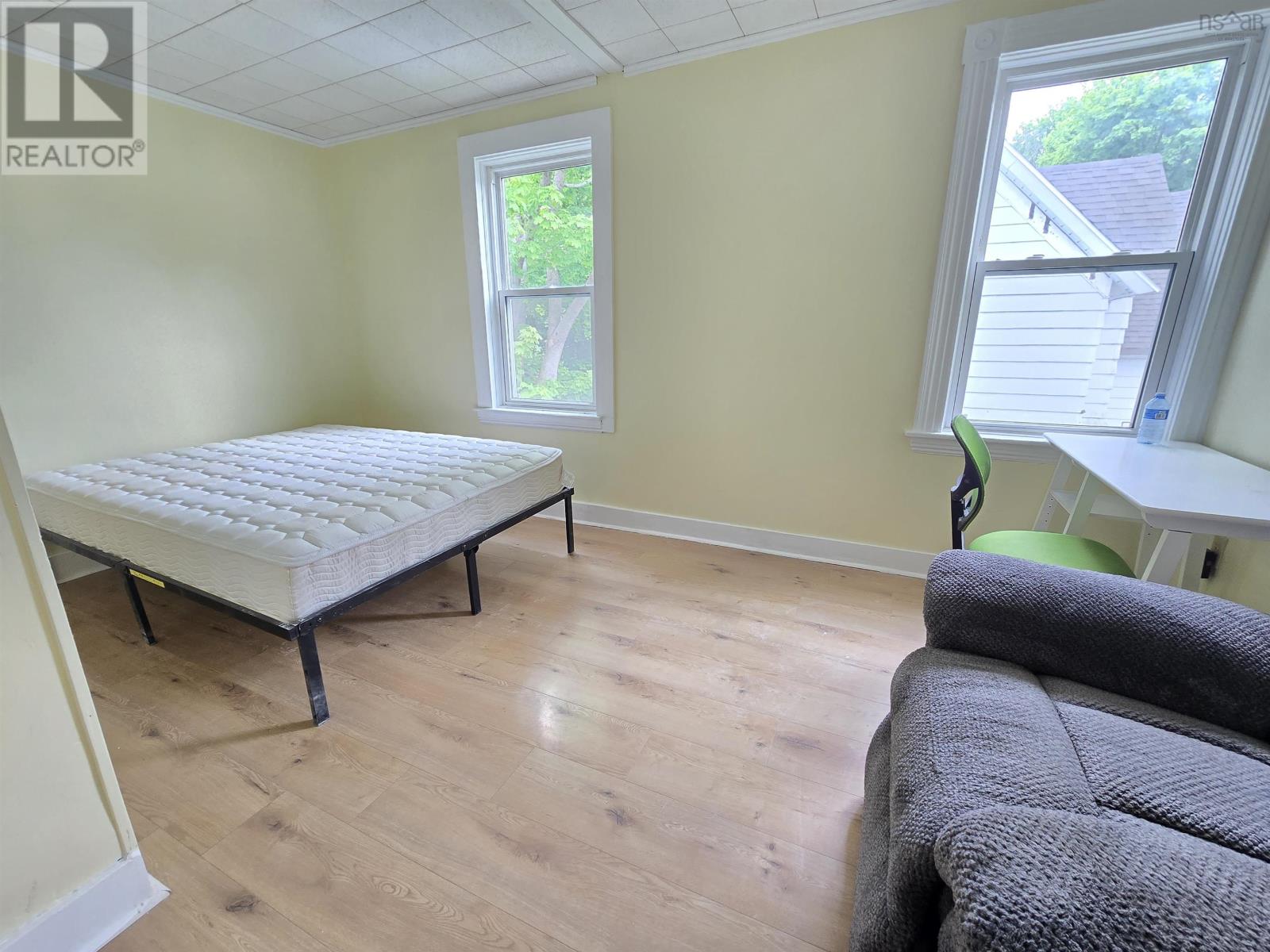 459 Bentinck Street, Sydney, Nova Scotia  B1S 2Y8 - Photo 10 - 202513874