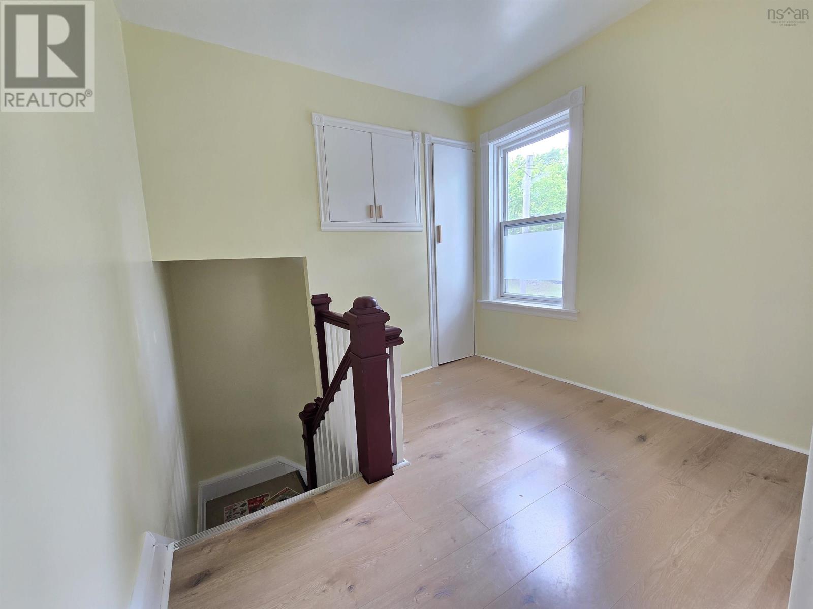 459 Bentinck Street, Sydney, Nova Scotia  B1S 2Y8 - Photo 8 - 202513874