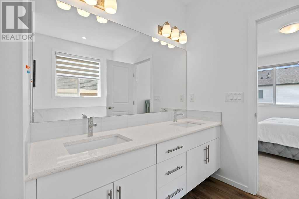 48 Carringwood Grove Nw, Calgary, Alberta  T3P 2A9 - Photo 17 - A2228831