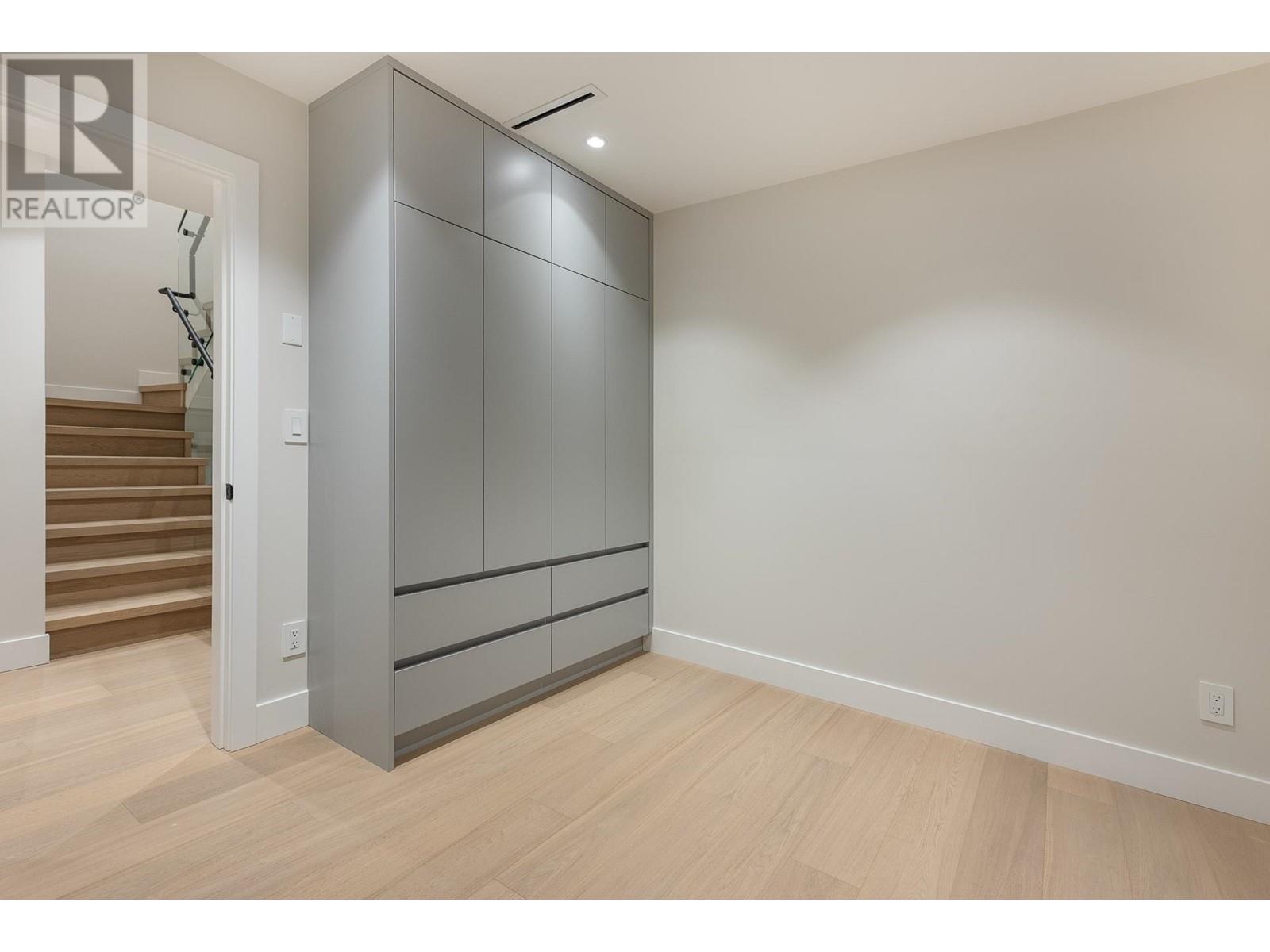 2 3674 Oxford Street, Vancouver, British Columbia  V5K 1P3 - Photo 21 - R3010687