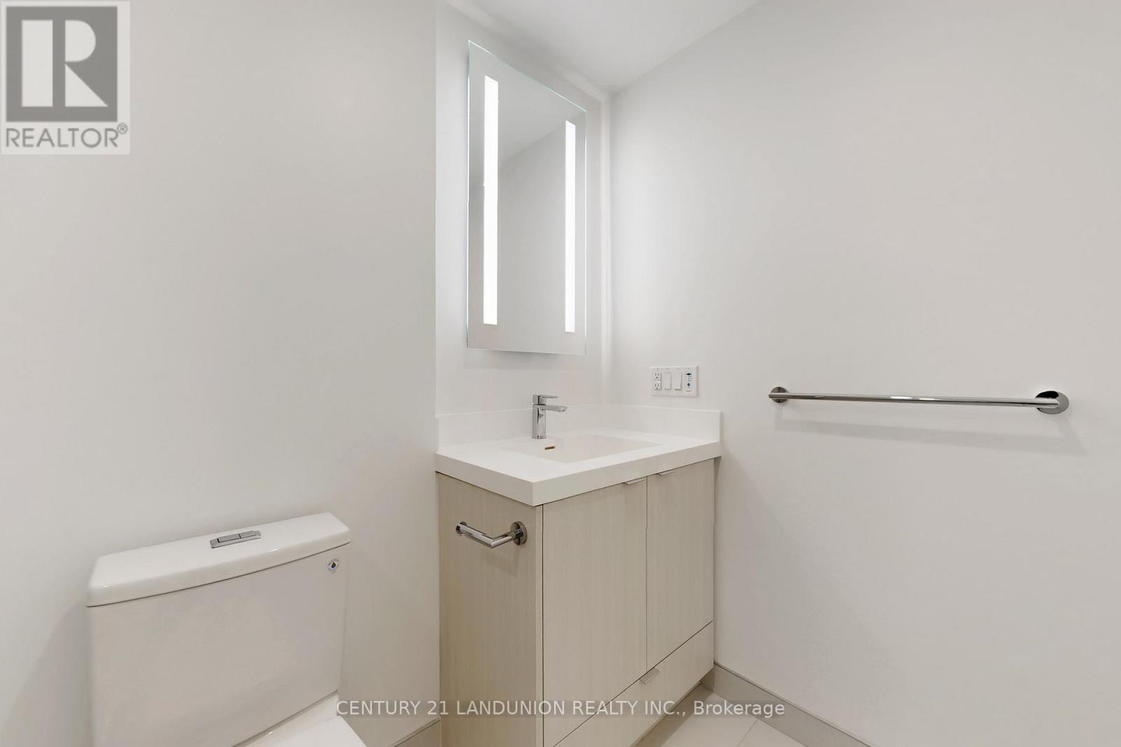 302 - 30 Inn On The Park Drive, Toronto, Ontario  M3C 0P7 - Photo 26 - C12000838