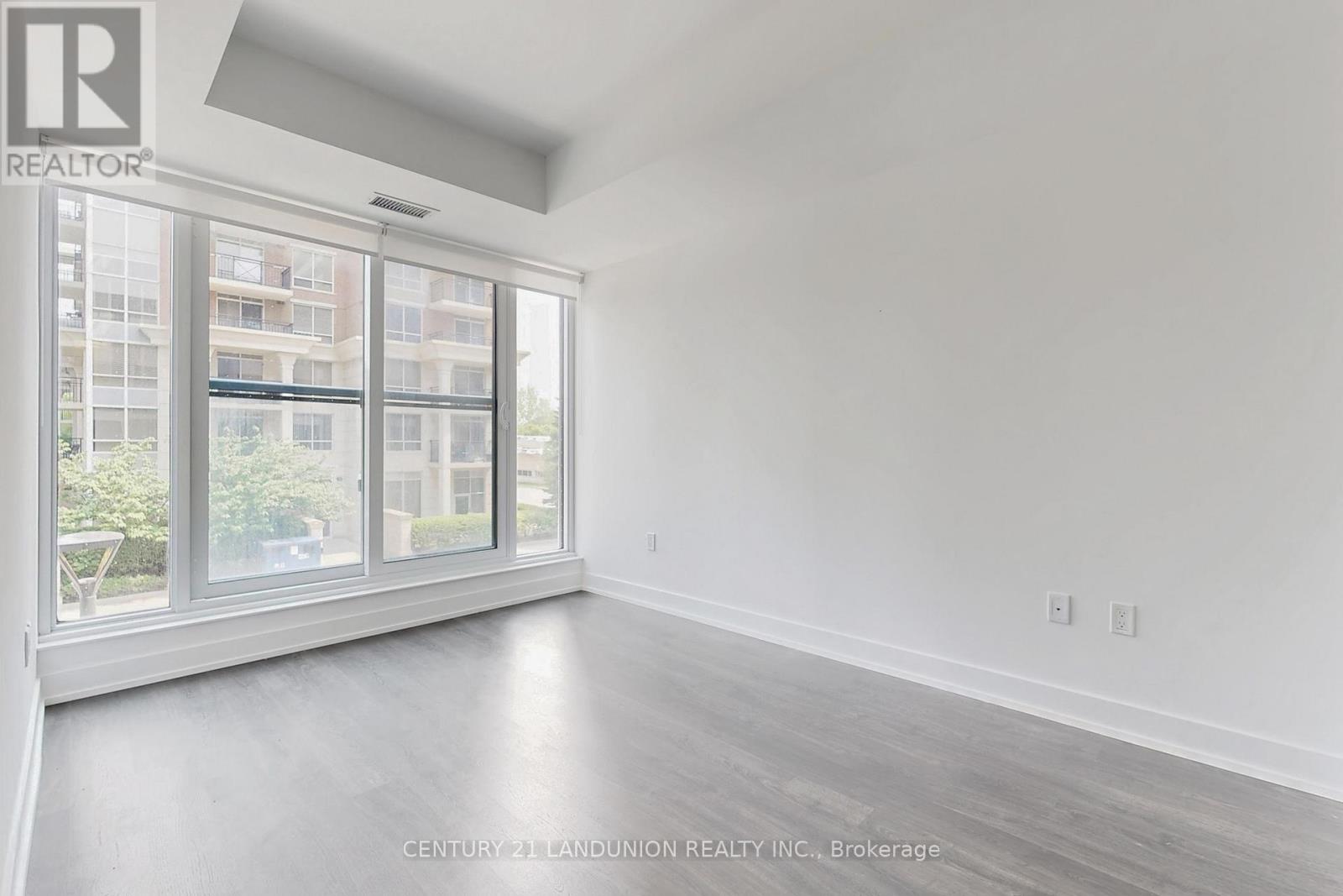 302 - 30 Inn On The Park Drive, Toronto, Ontario  M3C 0P7 - Photo 17 - C12000838