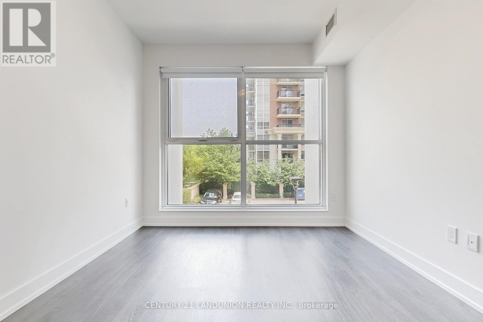302 - 30 Inn On The Park Drive, Toronto, Ontario  M3C 0P7 - Photo 22 - C12000838