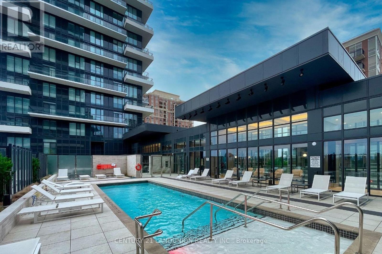 302 - 30 Inn On The Park Drive, Toronto, Ontario  M3C 0P7 - Photo 45 - C12000838