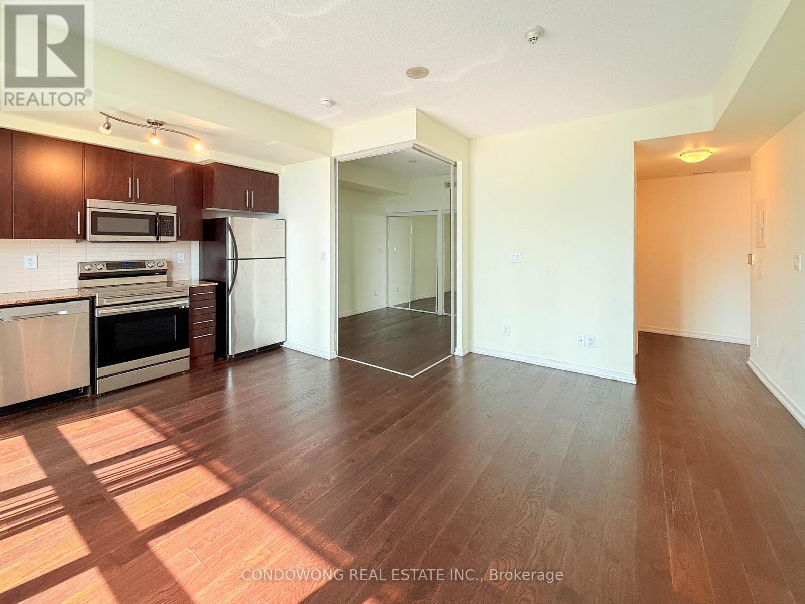 2611 - 55 BREMNER BOULEVARD, Toronto, Ontario