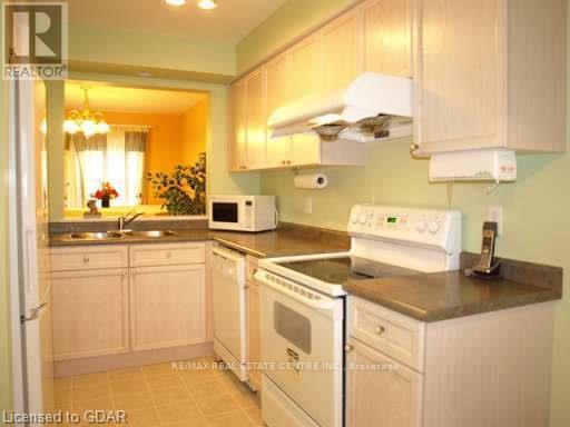 17 Cedarvale Avenue, Guelph, Ontario  N1E 7K3 - Photo 4 - X12201659
