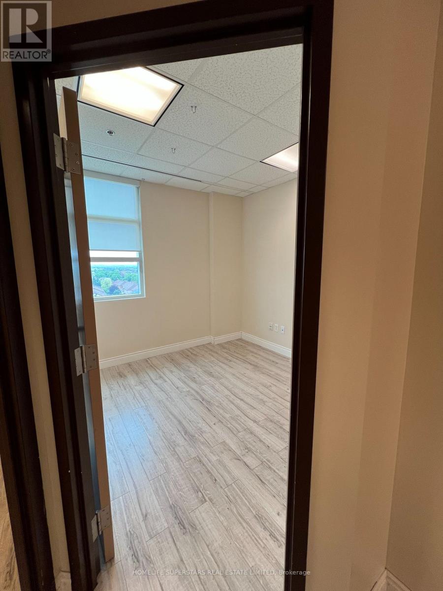 607 - 2250 Bovaird Drive E, Brampton, Ontario  L6R 0W3 - Photo 19 - W12205690