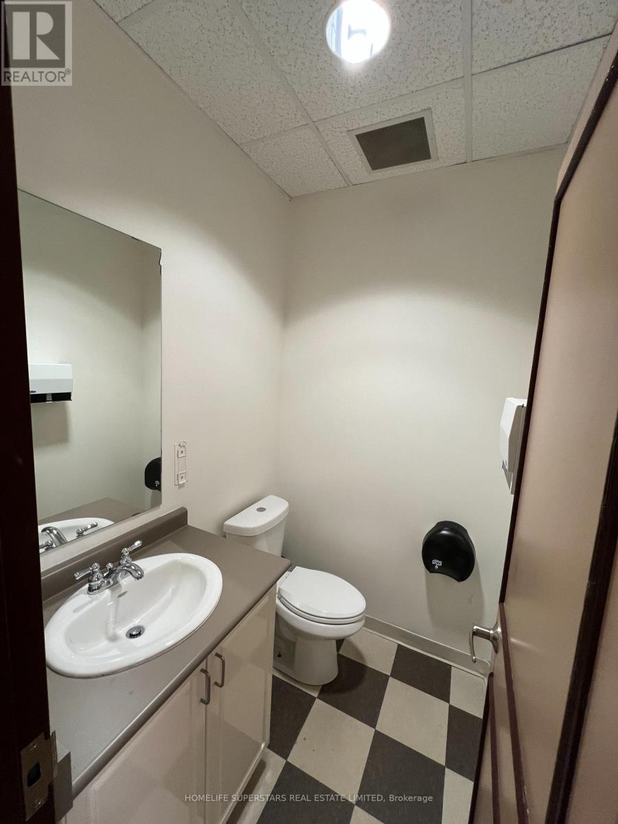 607 - 2250 Bovaird Drive E, Brampton, Ontario  L6R 0W3 - Photo 21 - W12205690