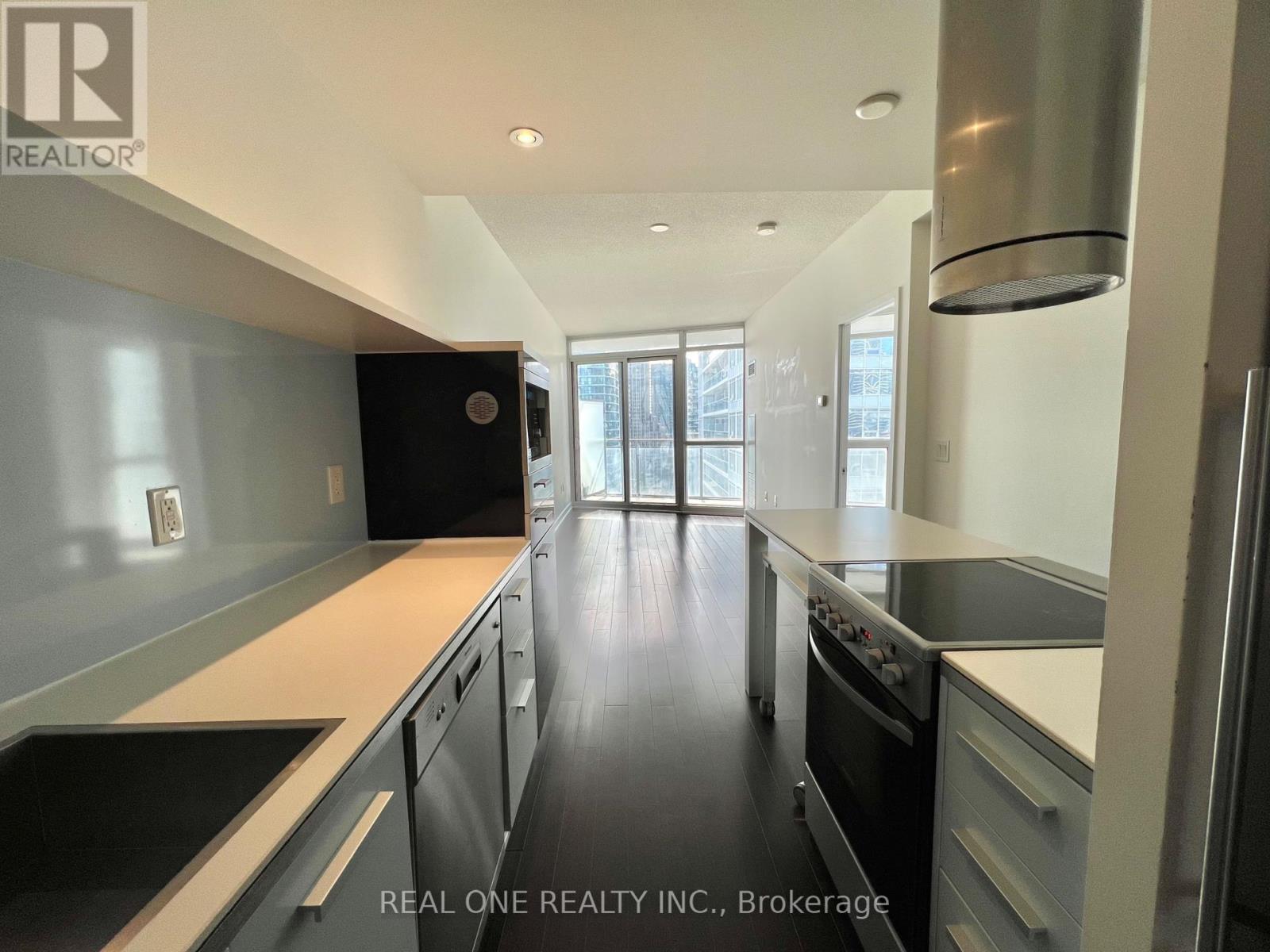 2206 - 38 Dan Leckie Way, Toronto, Ontario  M5V 2V6 - Photo 9 - C12162872