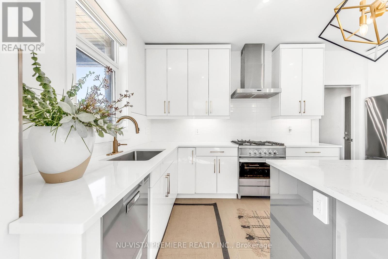 21 Locky Lane, Middlesex Centre, Ontario N0L 1R0 - Photo 15 - X12205708