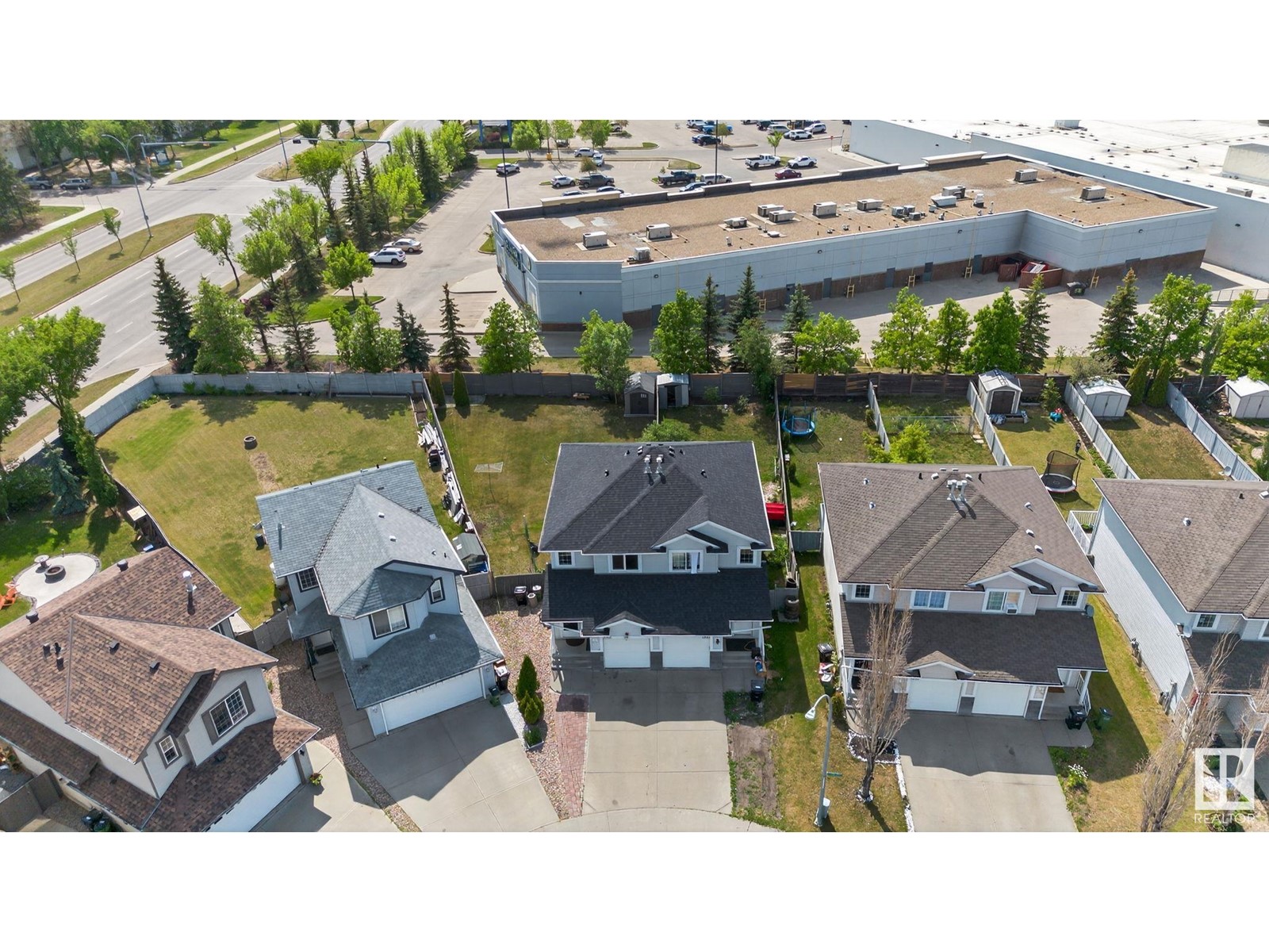 13706 38 St Nw, Edmonton, Alberta  T5Y 3G7 - Photo 4 - E4441245
