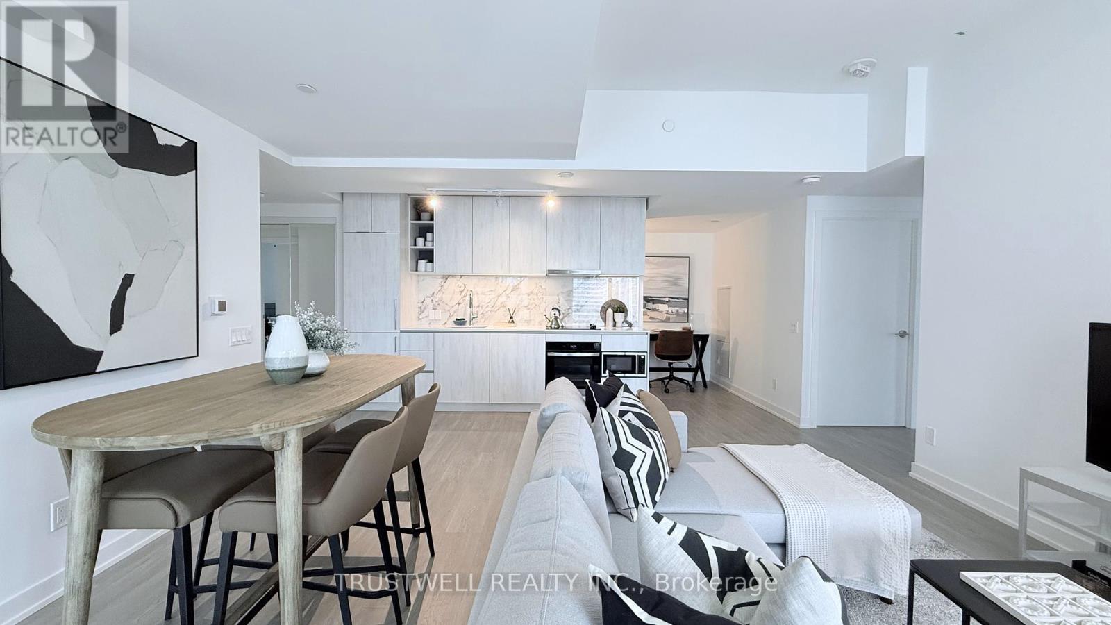 808 - 8 Wellesley Street W, Toronto, Ontario  M4Y 0J5 - Photo 8 - C12205702