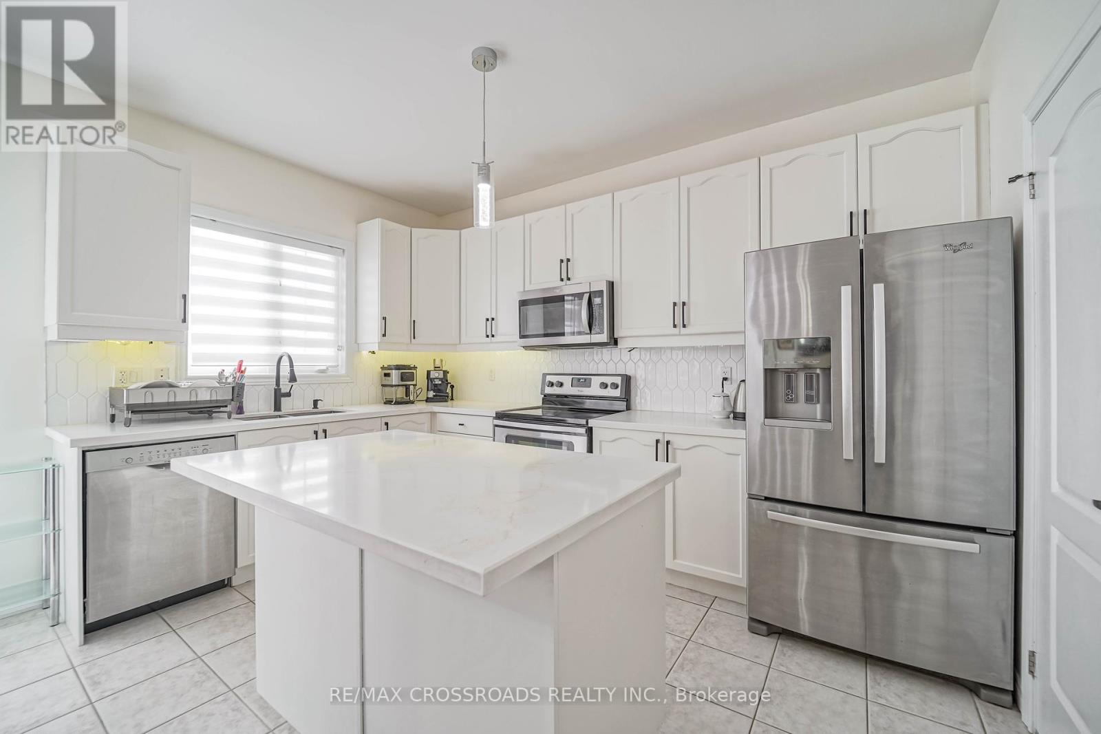 1383 Langley Circle, Oshawa, Ontario  L1K 0E2 - Photo 16 - E12205513