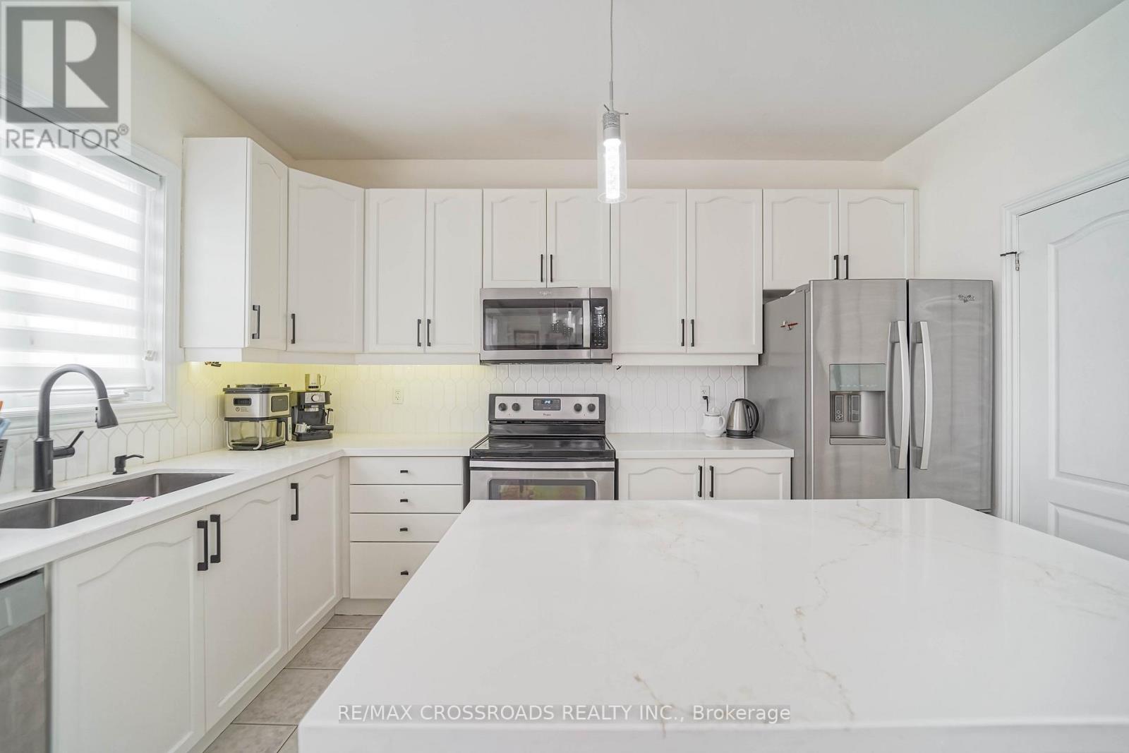 1383 Langley Circle, Oshawa, Ontario  L1K 0E2 - Photo 17 - E12205513