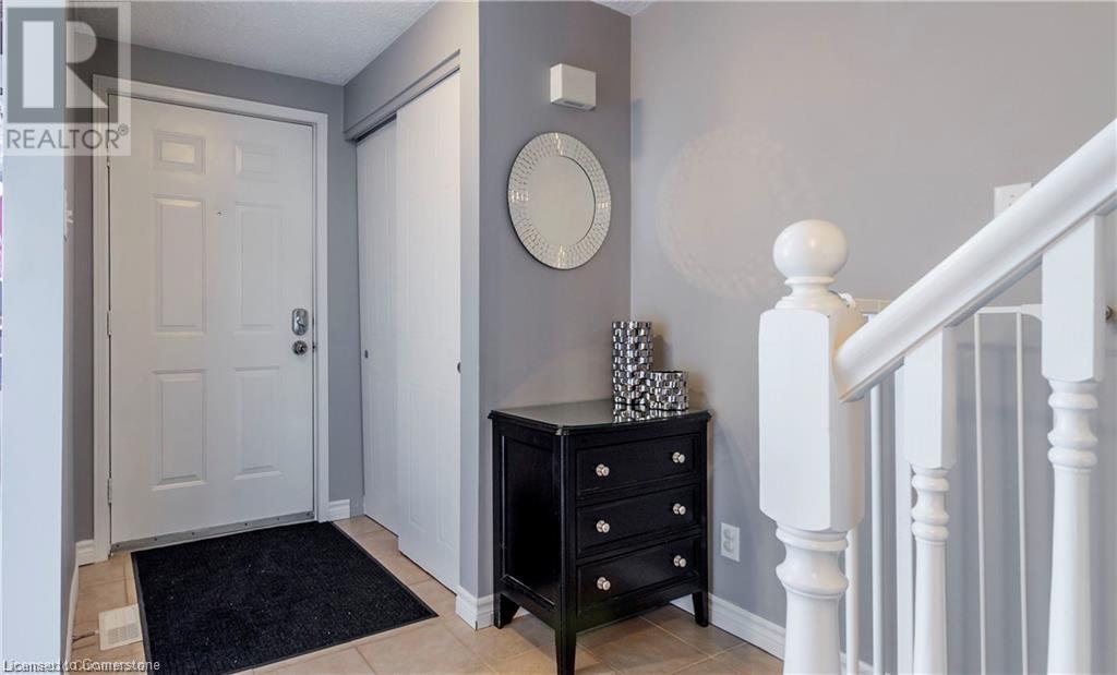 209 Auburn Drive Unit# A, Waterloo, Ontario  N2K 3T1 - Photo 2 - 40738831
