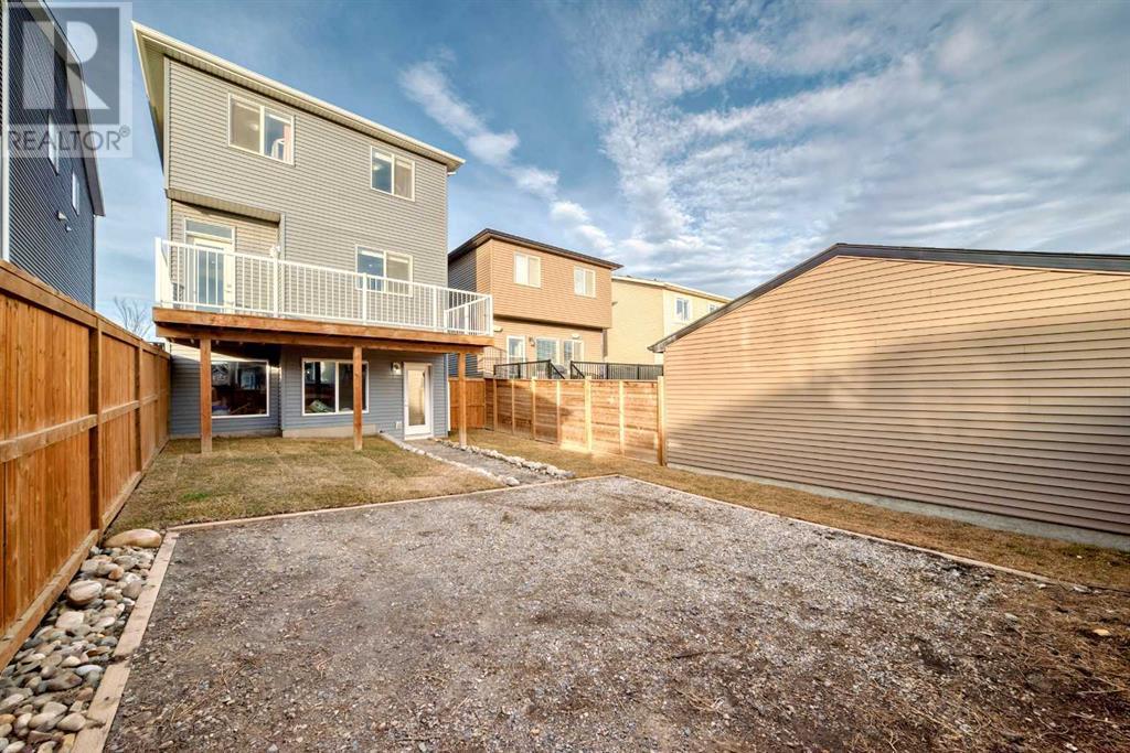 43 Haskayne Drive Nw, Calgary, Alberta  T3L 0H2 - Photo 4 - A2225296