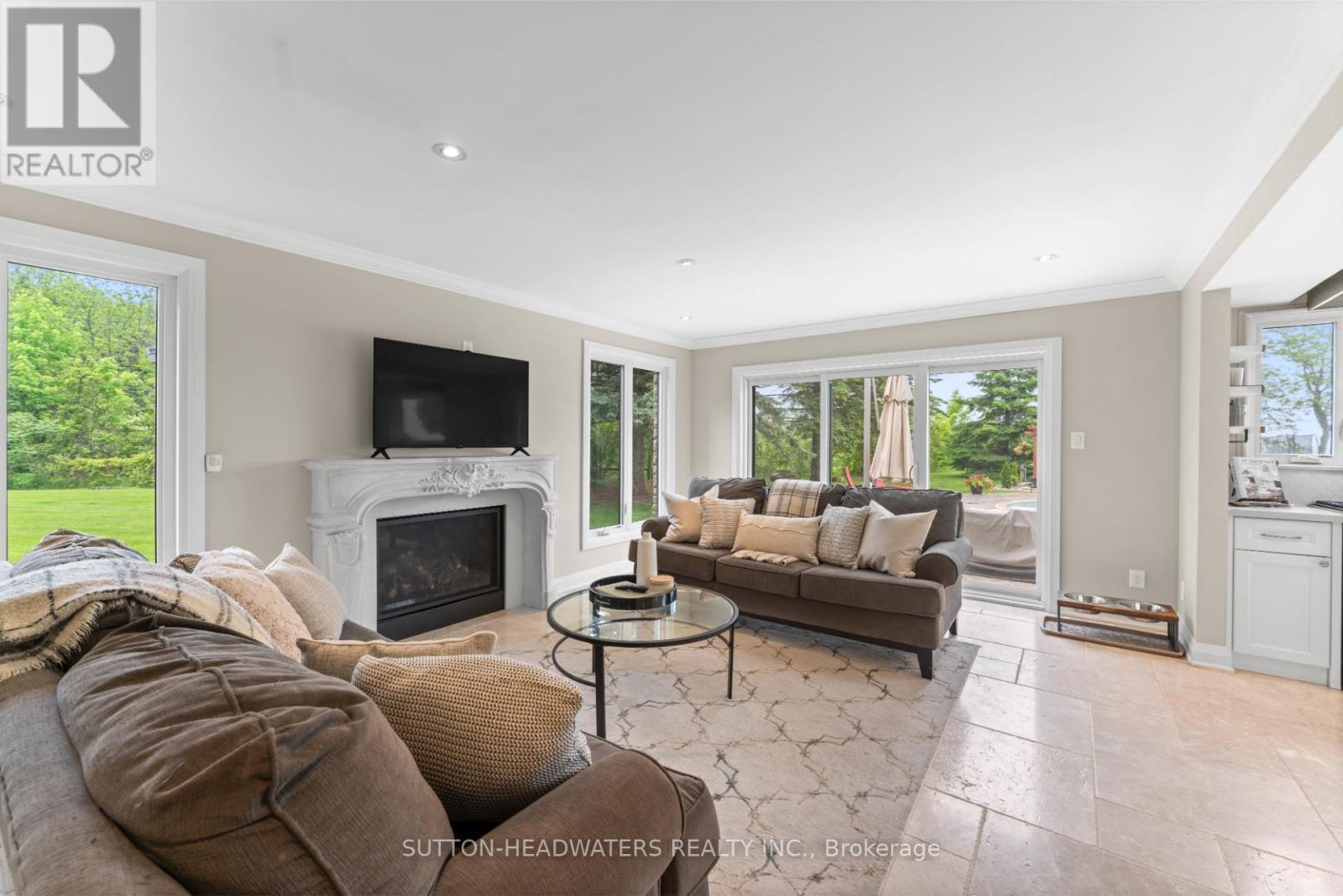 15415 Clayhill Road, Halton Hills, Ontario  L7G 4S8 - Photo 11 - W12205695