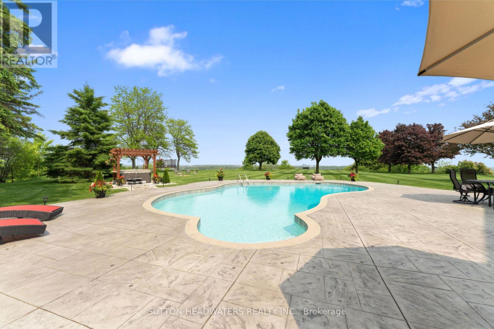 15415 Clayhill Road, Halton Hills, Ontario  L7G 4S8 - Photo 34 - W12205695