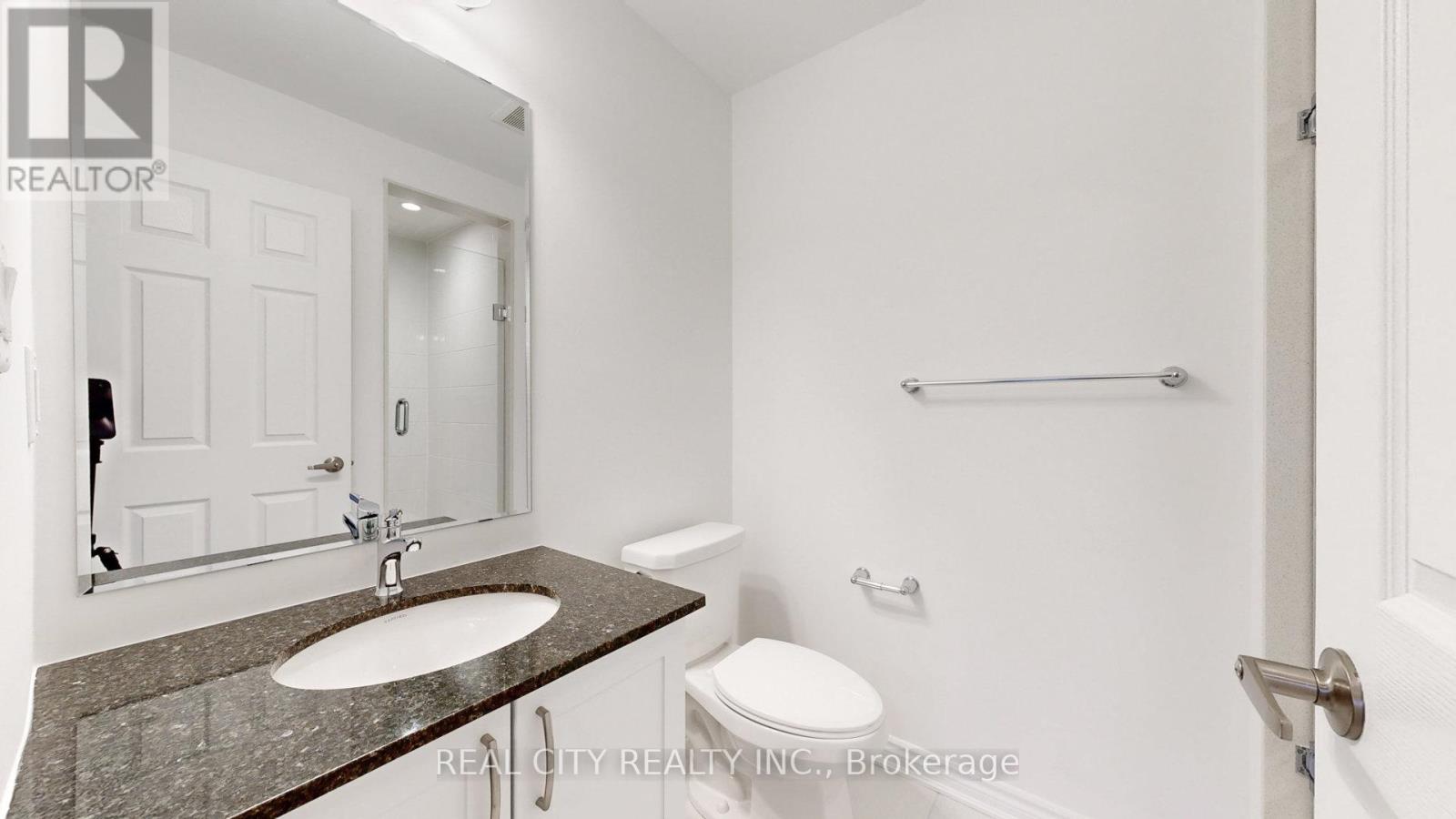 11 Keppel Circle W, Brampton, Ontario  L7A 5K4 - Photo 14 - W12205709