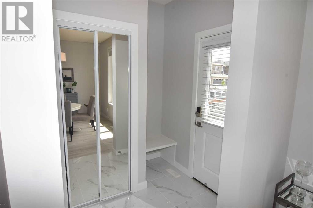 828 West Lakeview Drive, Chestermere, Alberta  T1X 1Z5 - Photo 5 - A2225375