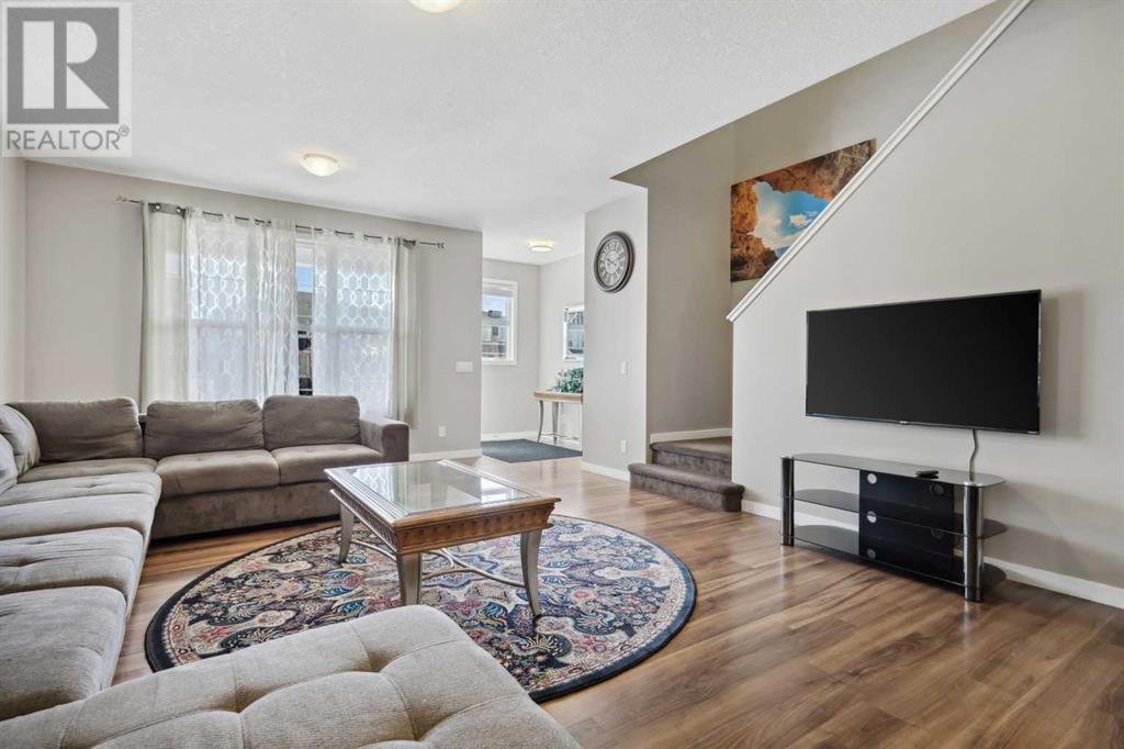 380 Redstone Drive Ne, Calgary, Alberta  T3N 0R1 - Photo 6 - A2213426