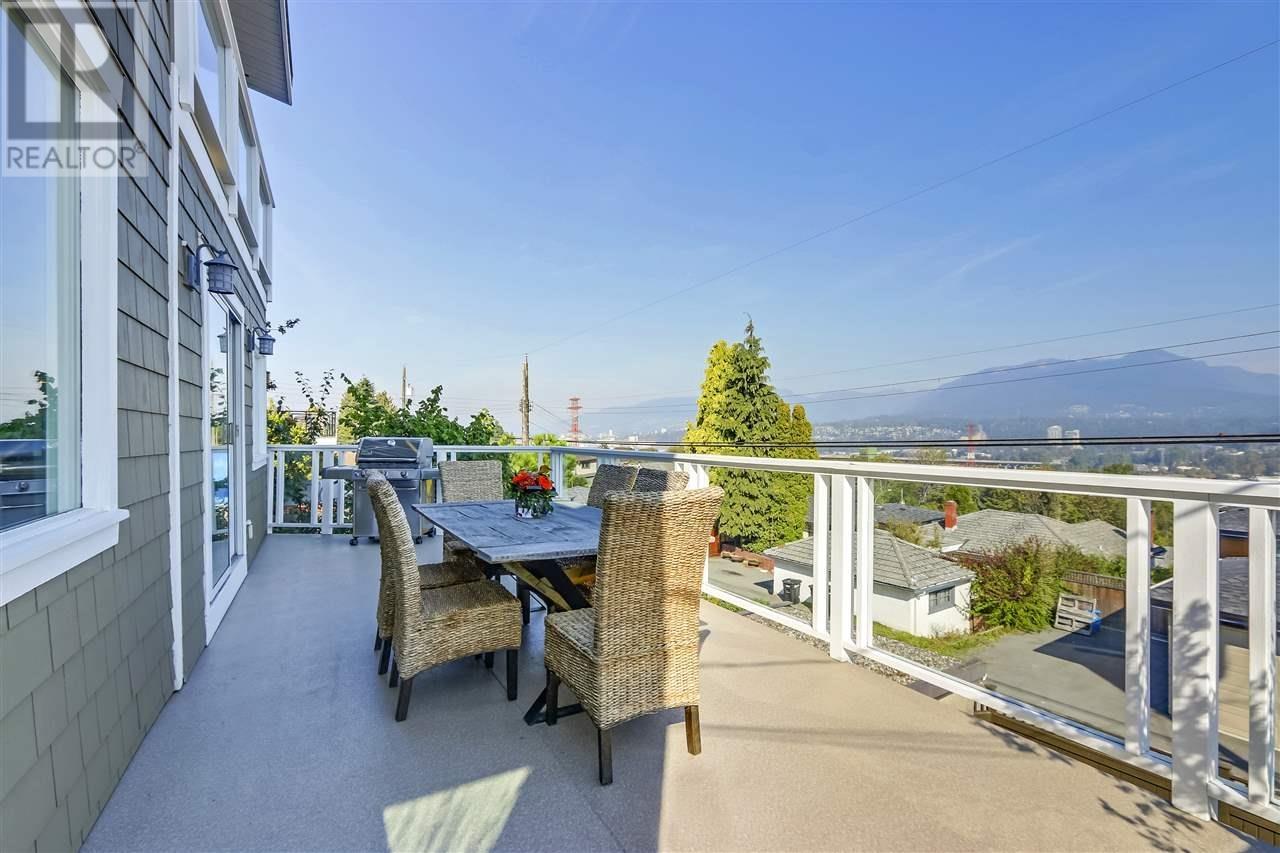 3881 YALE STREET, burnaby, British Columbia