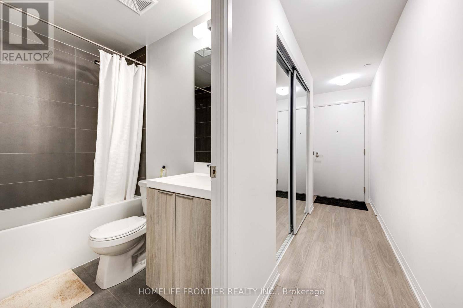 805 - 8 Widmer Street, Toronto, Ontario  M5V 0W6 - Photo 9 - C12197769