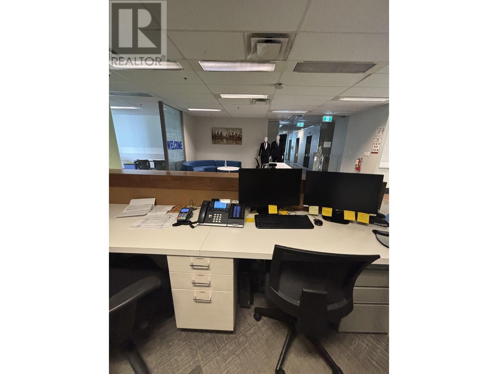 200 1111 Melville Street, Vancouver, British Columbia  V6E 3V6 - Photo 2 - C8069628