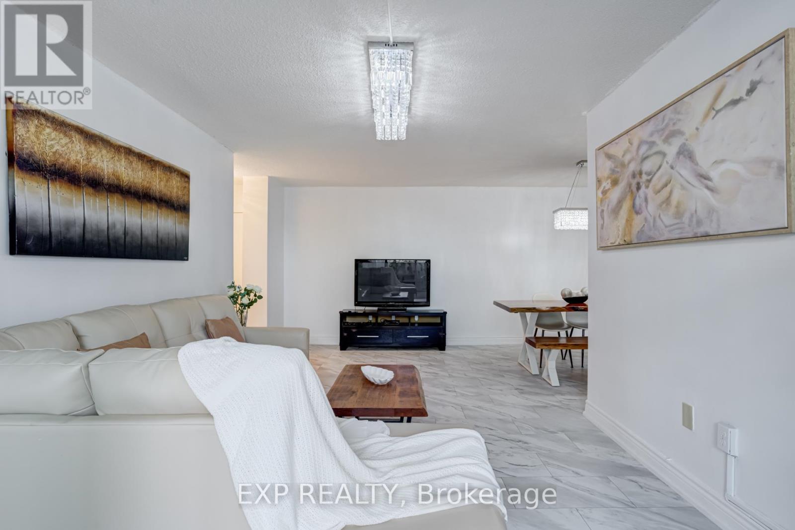 302 - 205 Hilda Avenue, Toronto, Ontario  M2M 4B1 - Photo 14 - C12203793
