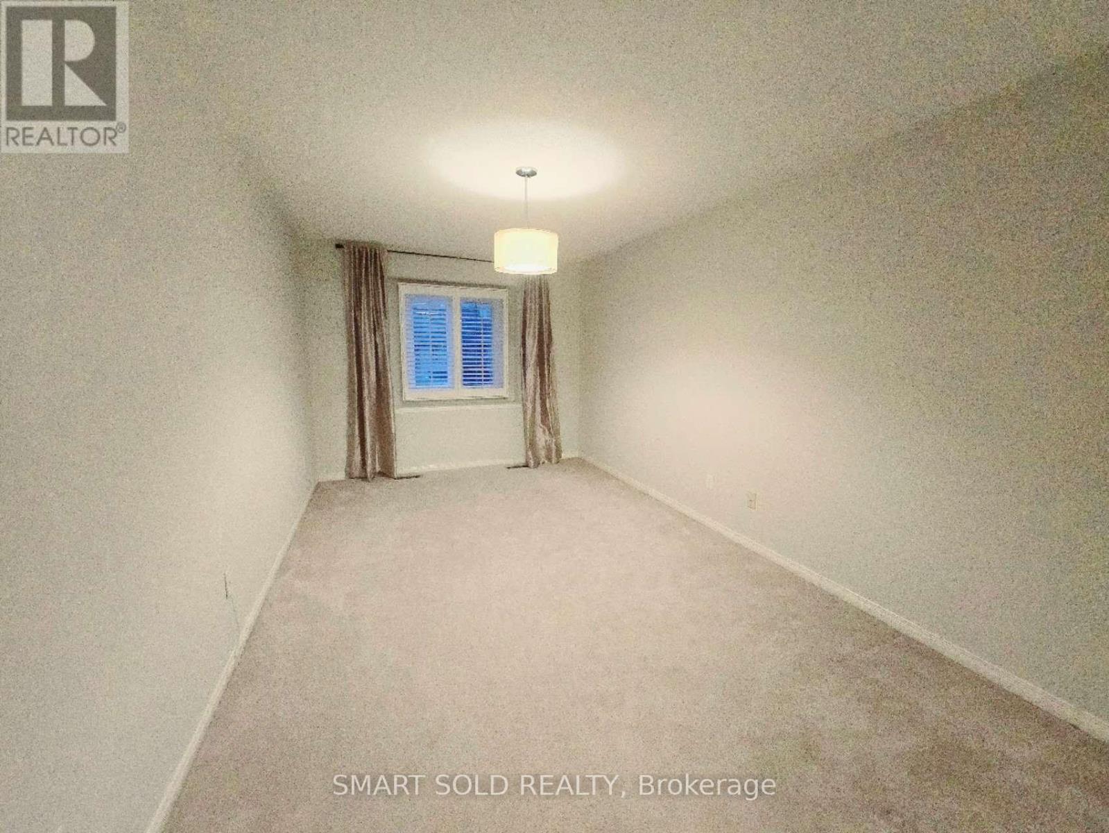 94 Coburg Crescent, Richmond Hill, Ontario  L4B 4E4 - Photo 15 - N12205011