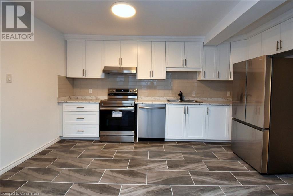 14 Graham Avenue S, Hamilton, Ontario  L8K 2L8 - Photo 9 - 40695329