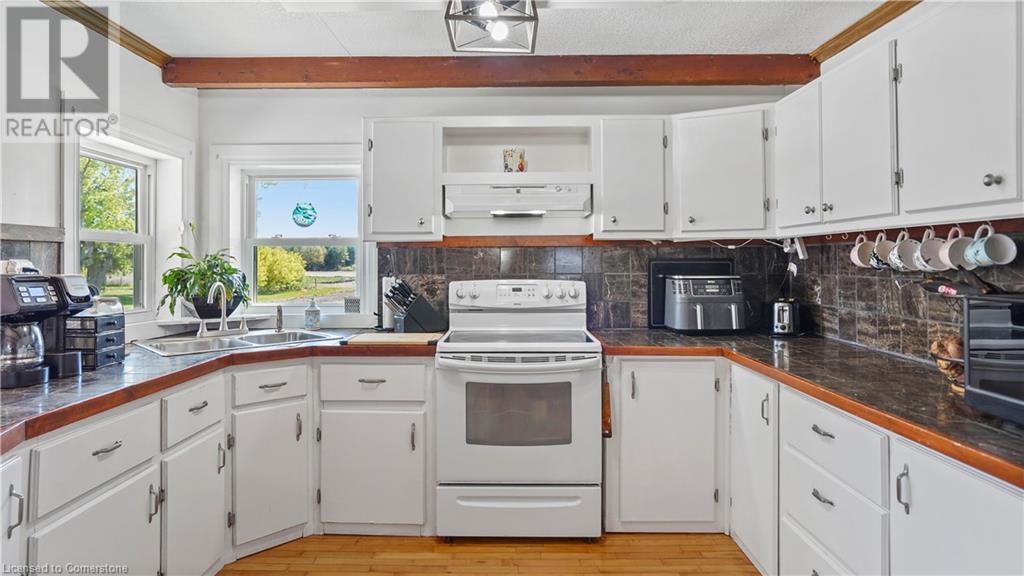 1407 Kottmeier Road, Thorold, Ontario  L3B 5N5 - Photo 7 - 40723124