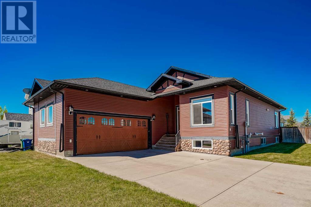 Property at 3 Hanson Way NE image 1