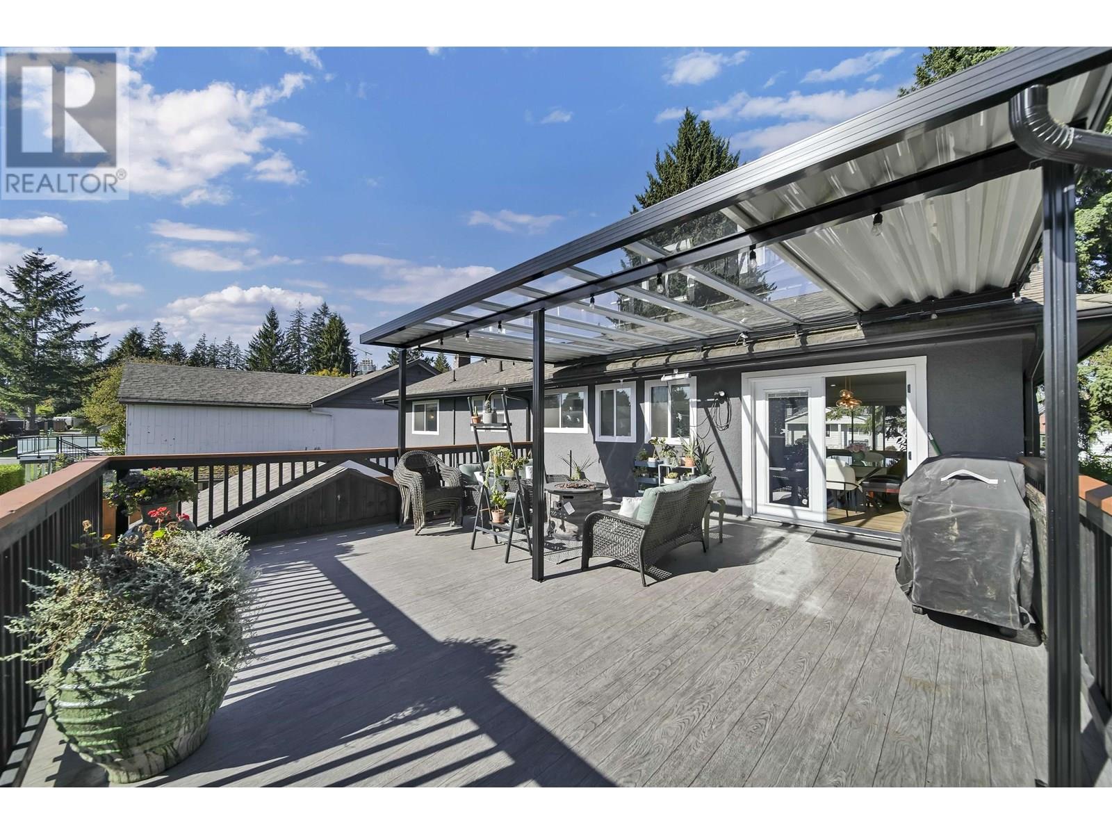 808 Runnymede Avenue, Coquitlam, British Columbia  V3J 2V2 - Photo 9 - R3000663