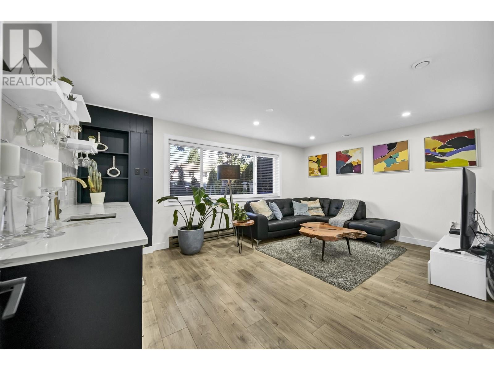 808 Runnymede Avenue, Coquitlam, British Columbia  V3J 2V2 - Photo 22 - R3000663