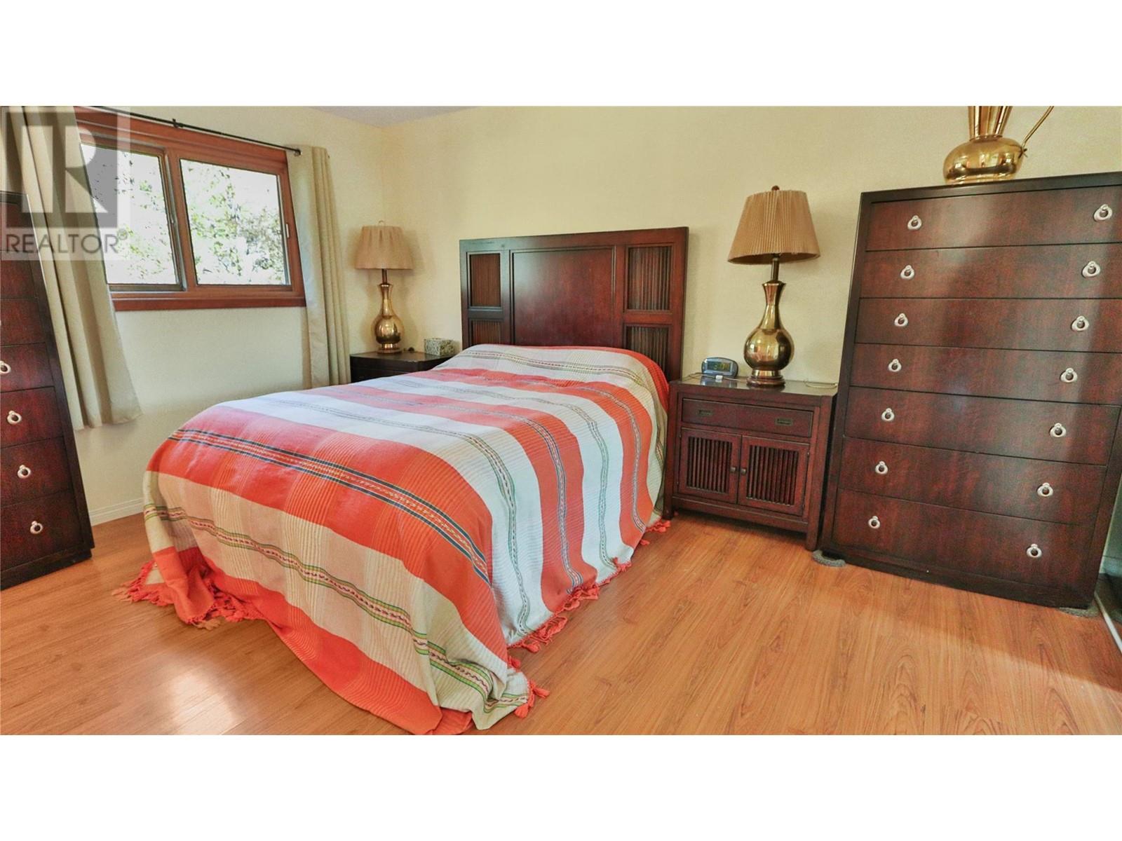 3225 Hwy 3, Rock Creek, British Columbia  V0H 1Y0 - Photo 21 - 10326575