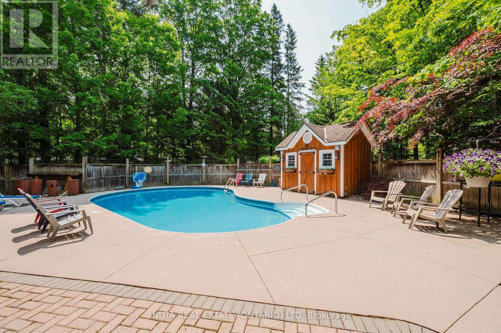 77812 Orchard Line, Bluewater (Bayfield), Ontario  N0M 1G0 - Photo 8 - X12205776