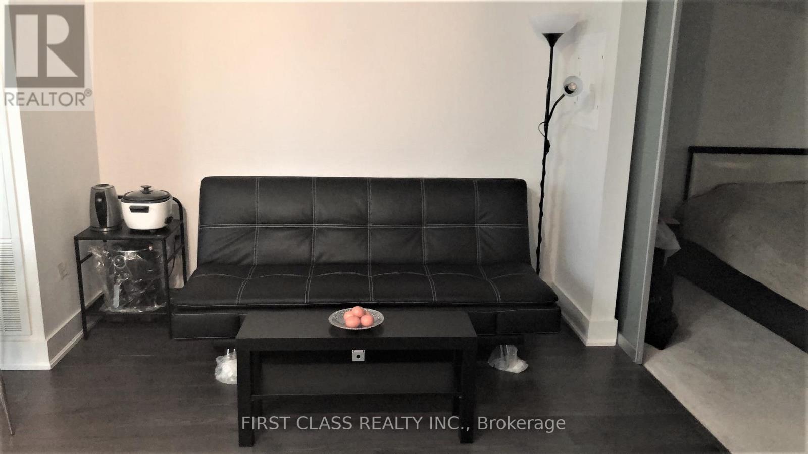 1303 - 955 Bay Street, Toronto, Ontario  M5S 0C6 - Photo 10 - C12205724